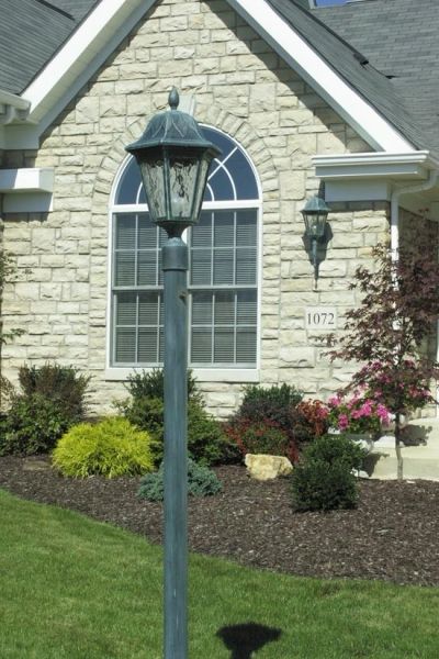 FLORAL DELUXE LAMP POST PACKAGE